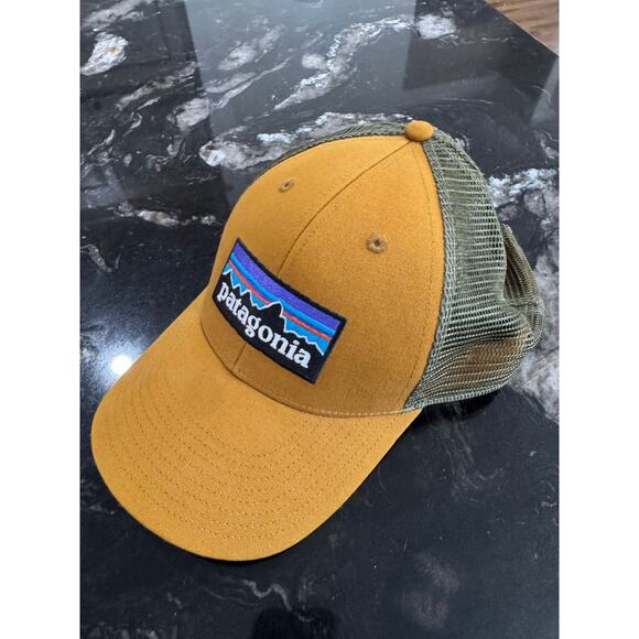 NEW Patagonia P-6 Logo LoPro Trucker Hat Hiking Unisex Talen Gold - Picture 1 of 6